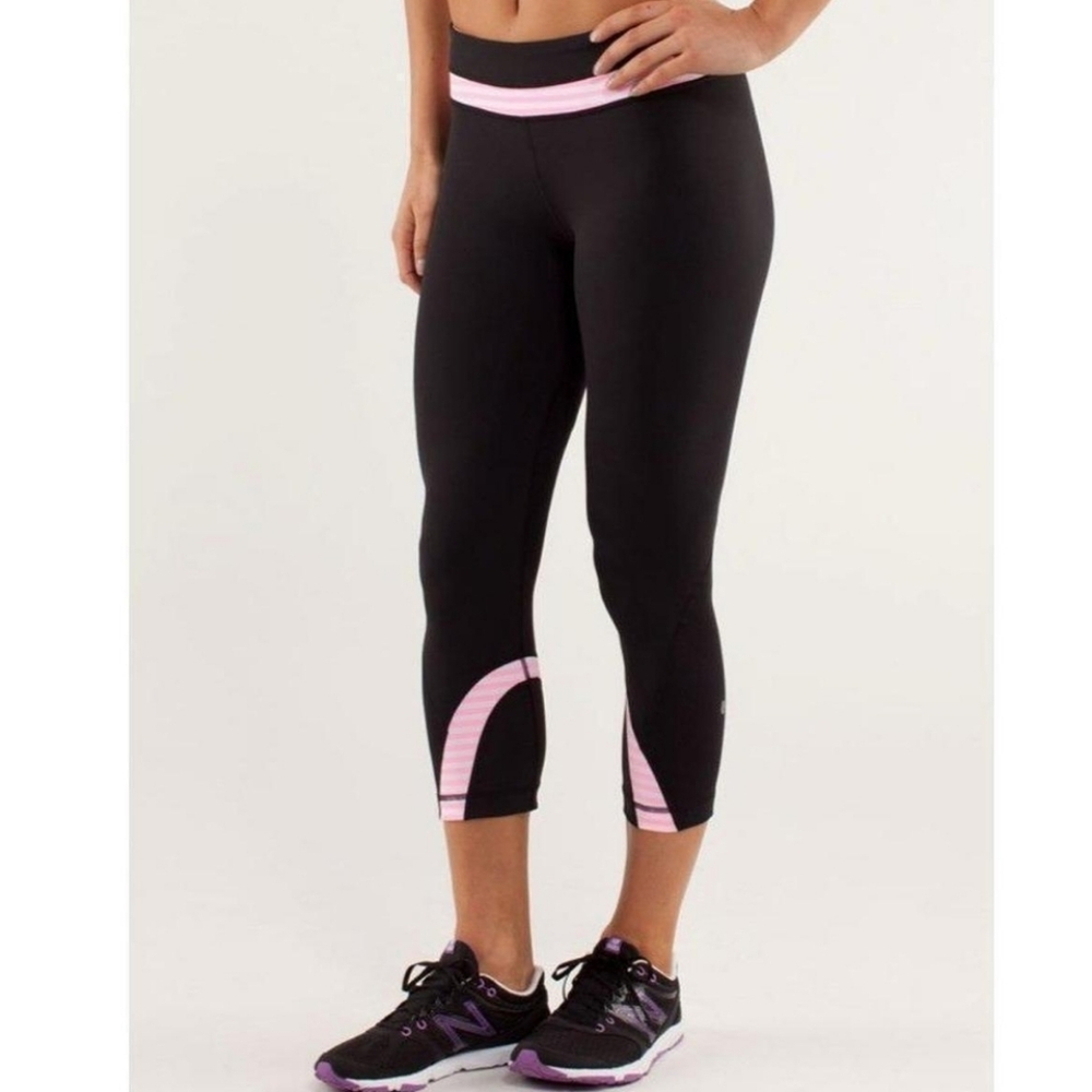 Lululemon Run Inspire Crop Leggings Black Pink Zip Pocke